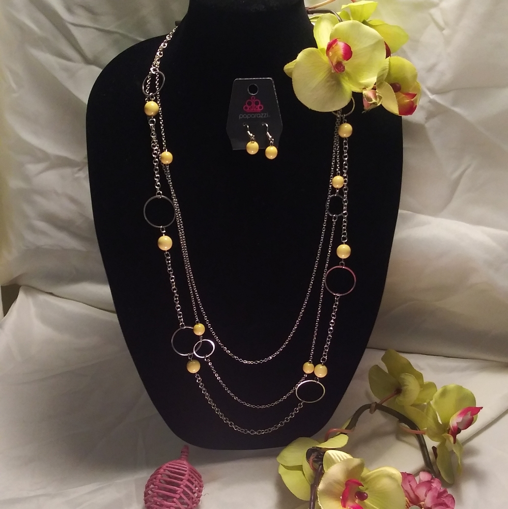 🌻PAPARAZZI🌻"Beach Side Babe"